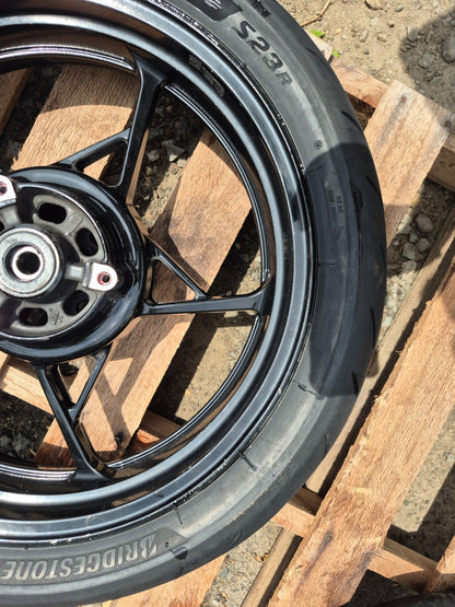 2019 Kawasaki Z400 Er400d Wheel Rim & Tire Front & Rear *straight* OEM