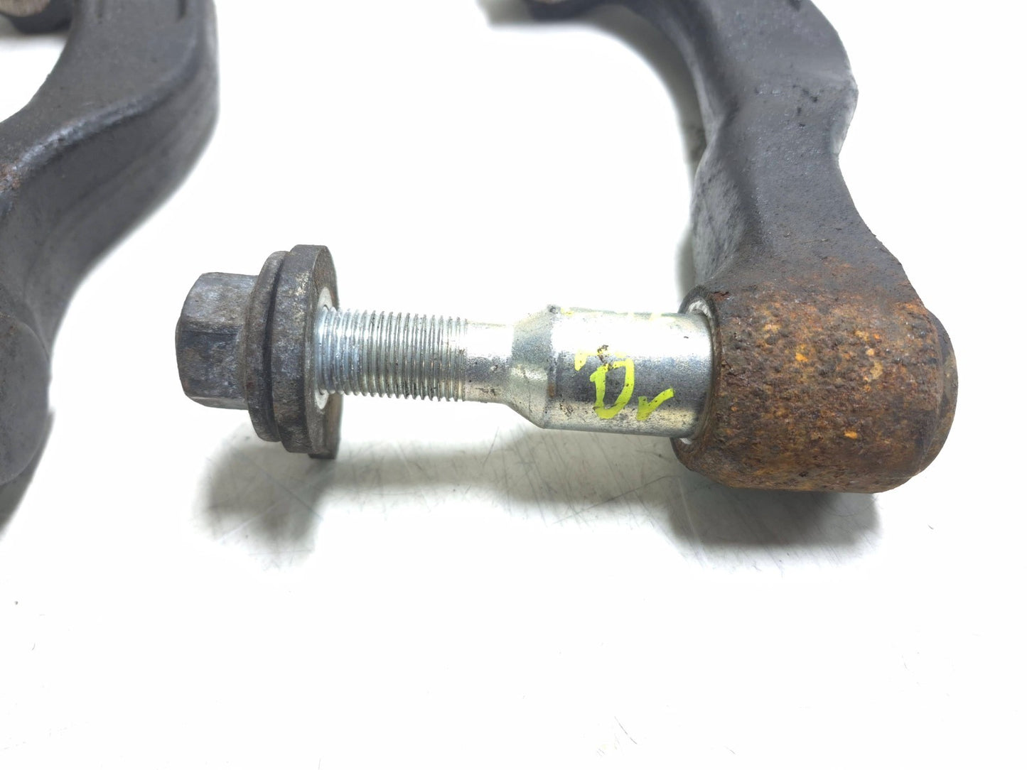 2009 Lexus IS250 Front Shock Strut Mount Left & Right OEM