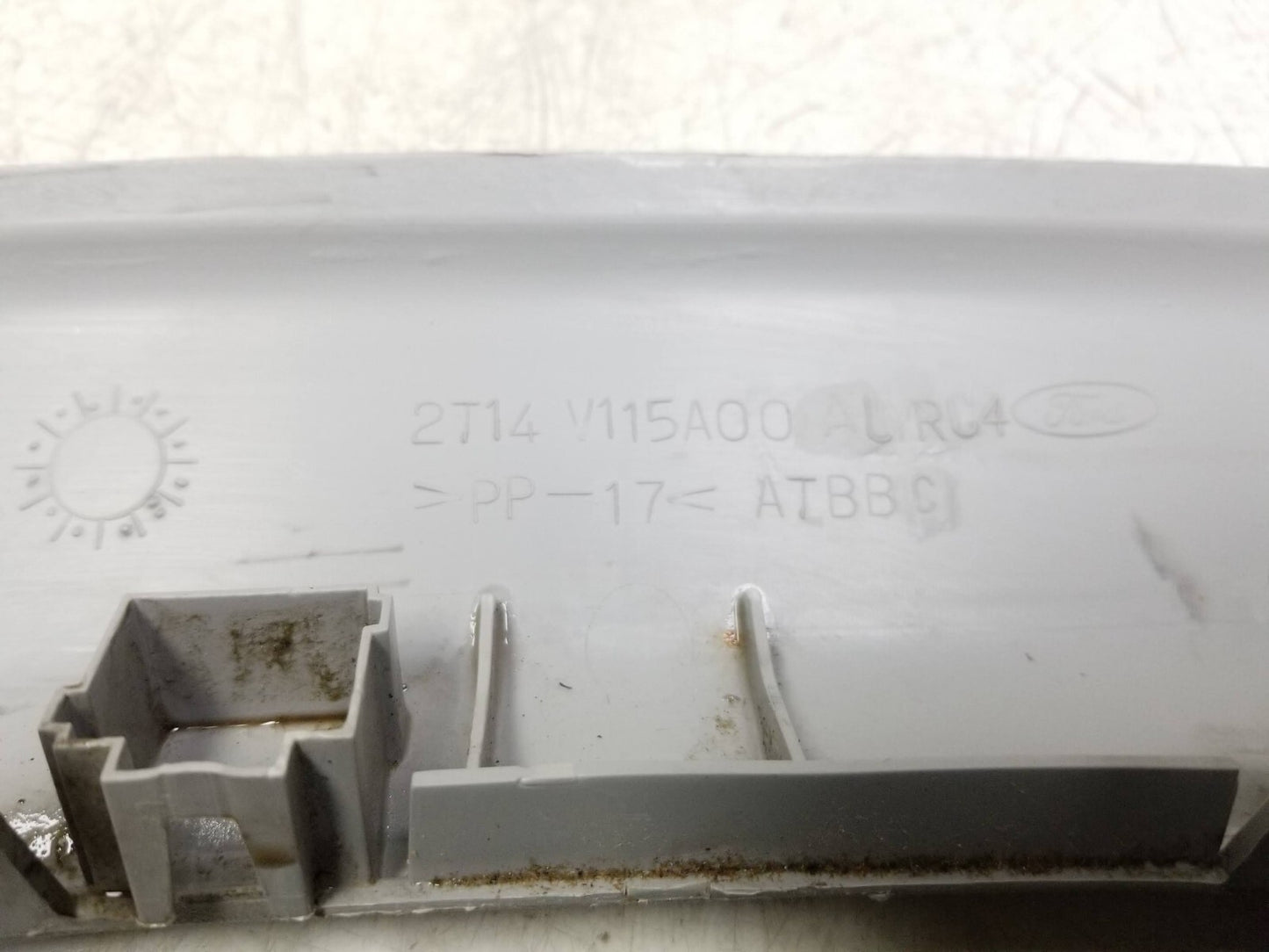 10 - 13 Ford Transit Connect Front Upper Roof Overhead Console Panel OEM ✅