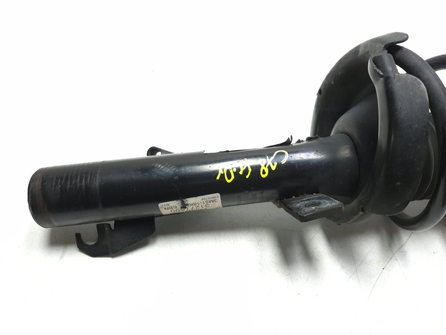 2012 Volvo C30 Front Shock Strut Absorber Left Right Pair OEM