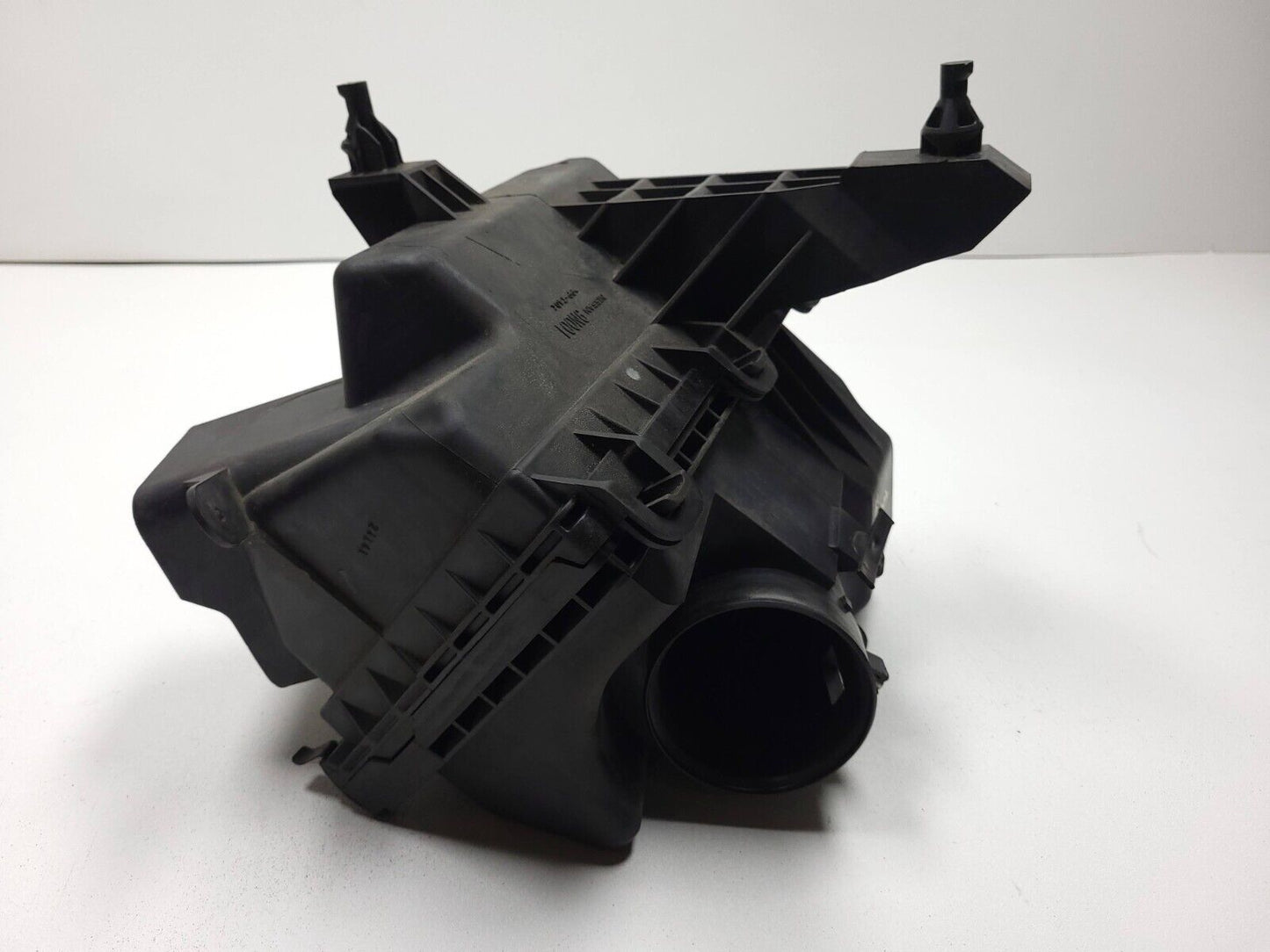 09 10 11 12 13 14 Nissan Maxima Air Filter Housing Box OEM