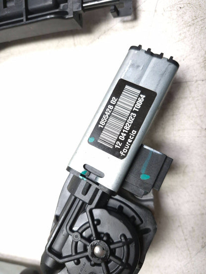 2024 Alfa Romeo Stelvio Seat Adjustment Motor Front Driver Side Left OEM