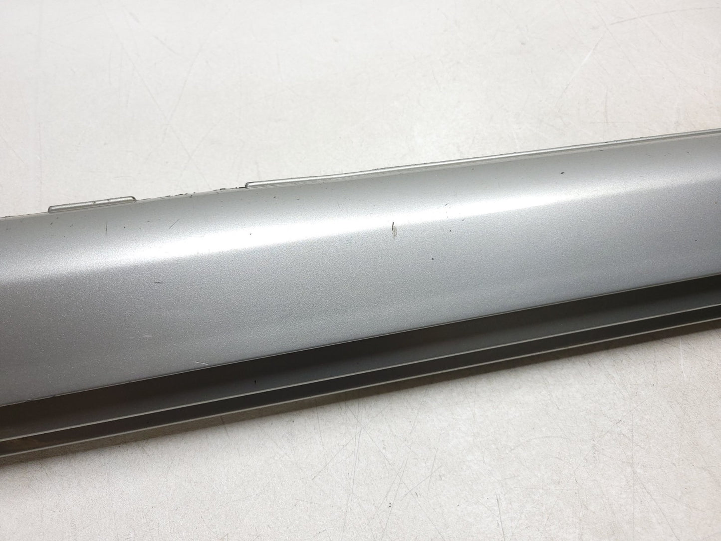 2004 - 2008 Nissan Maxima Rocker Panel Skirt Molding Driver Side Left OEM