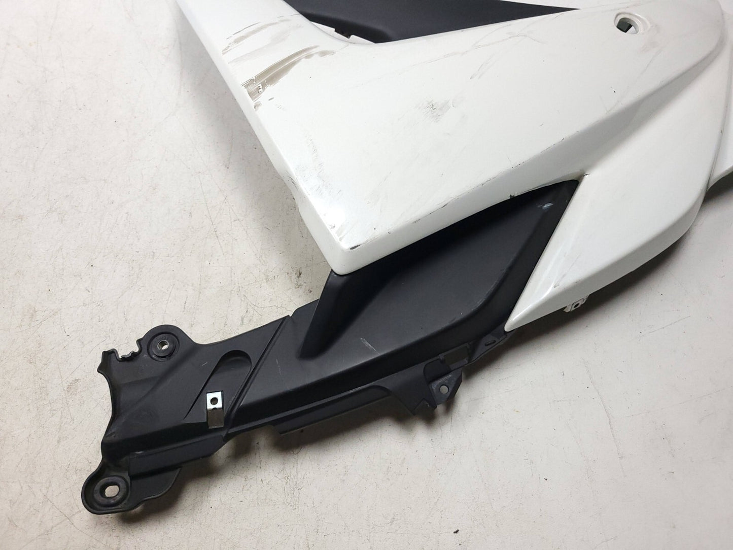 2015 - 2018 Yamaha Yzf-r3 Yzfr3 Left Side Mid Fairing Cover Panel OEM
