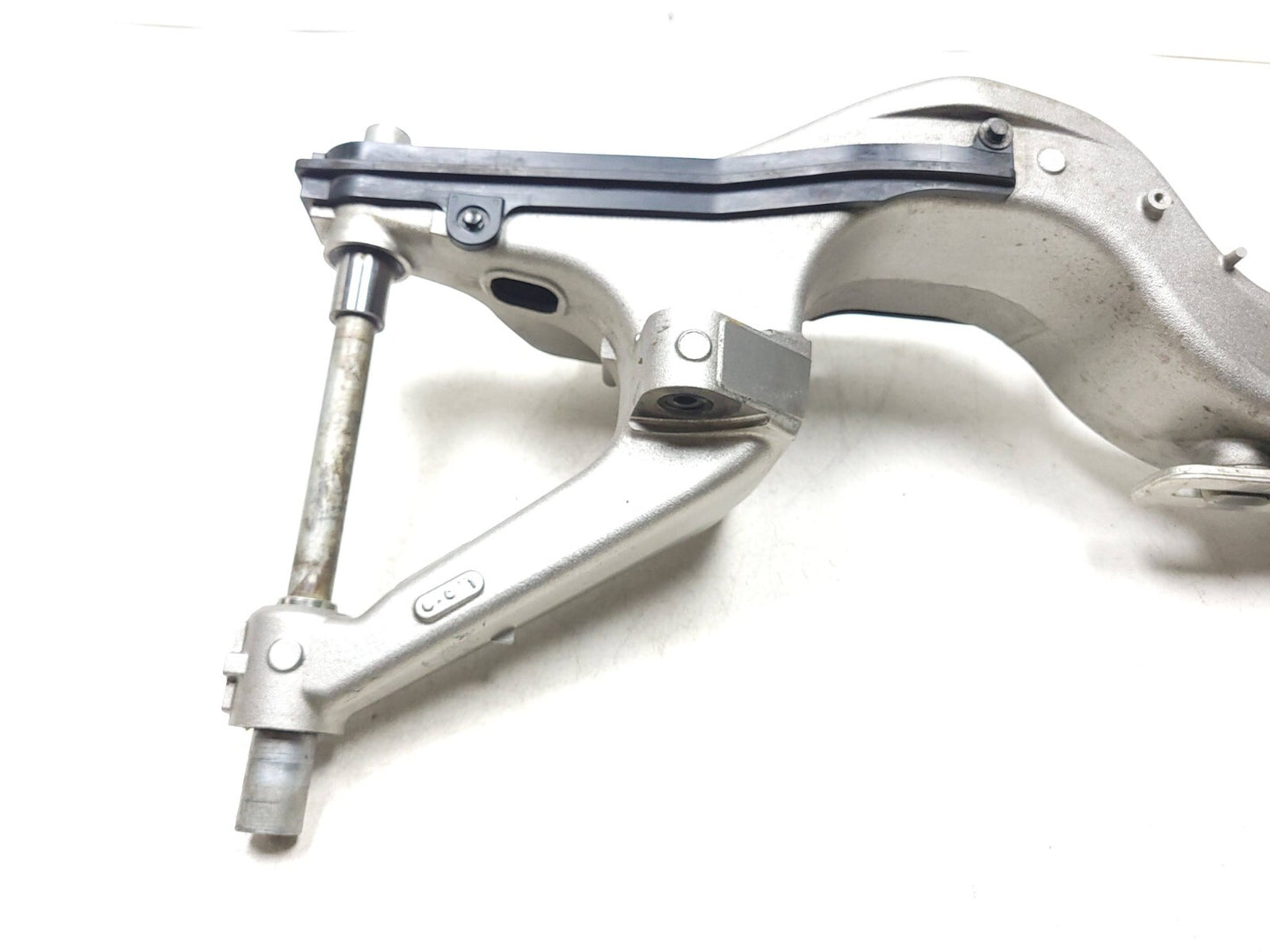 2014 2015 Honda Interceptor Vfr800 Swingarm  OEM