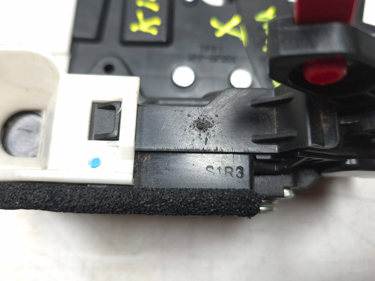 2015 Kia Optima Rear Door Lock Latch Actuator Right Passenger Side OEM