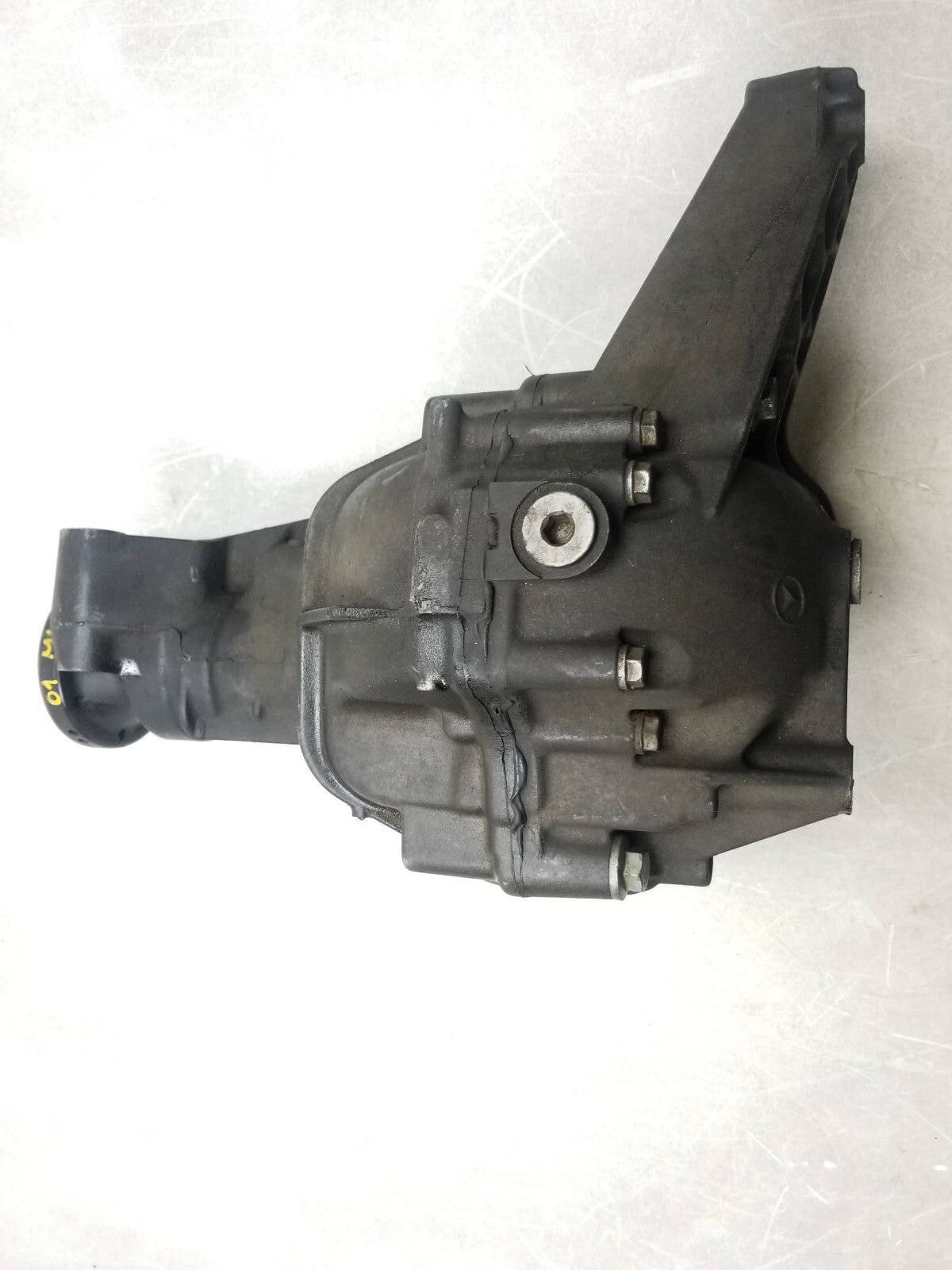 2001 Mercedes-benz Ml320 Front Differential Carrier OEM
