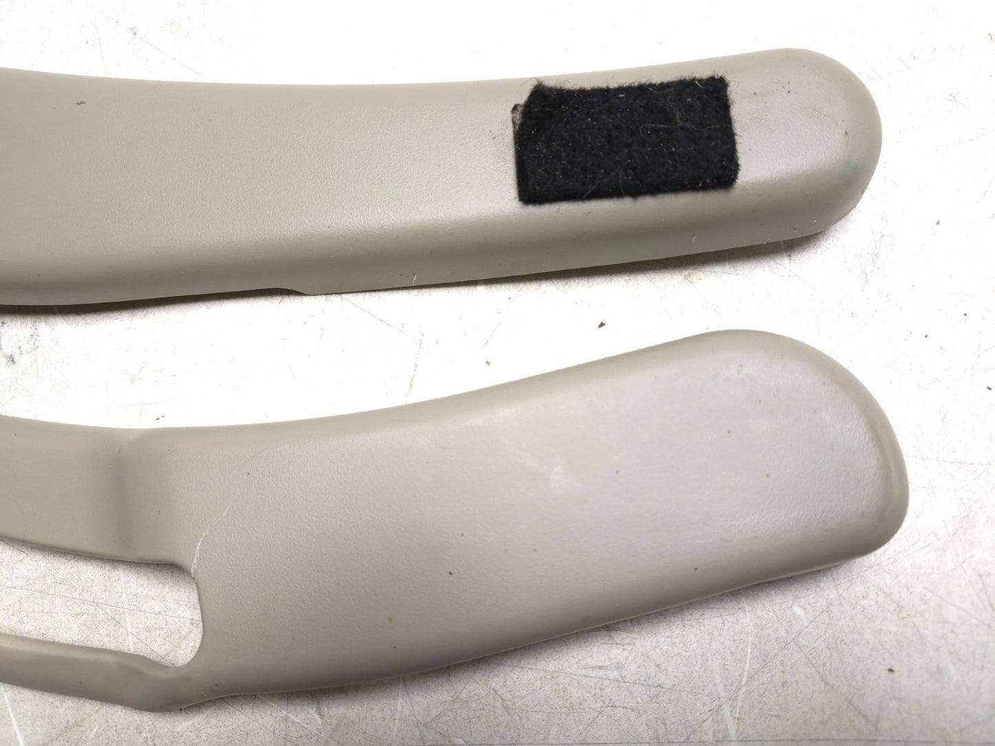 2008 Lincoln Navigator Rear 3rd Row Seat Cover Trim Passenger Side Rh 2pcs OEM