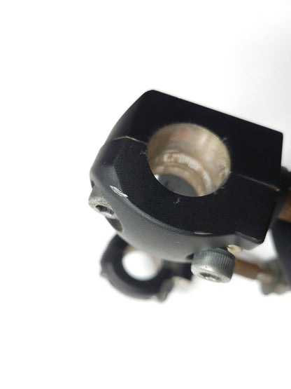 2007 Yamaha Xvs 1300 V-star Handlebar Riser Clamp Mount OEM