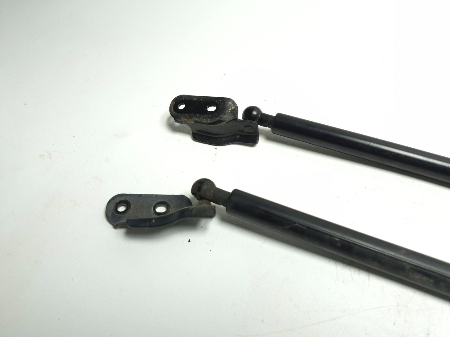 2022 Subaru Crosstrek Tailgate Lift Support Pair OEM