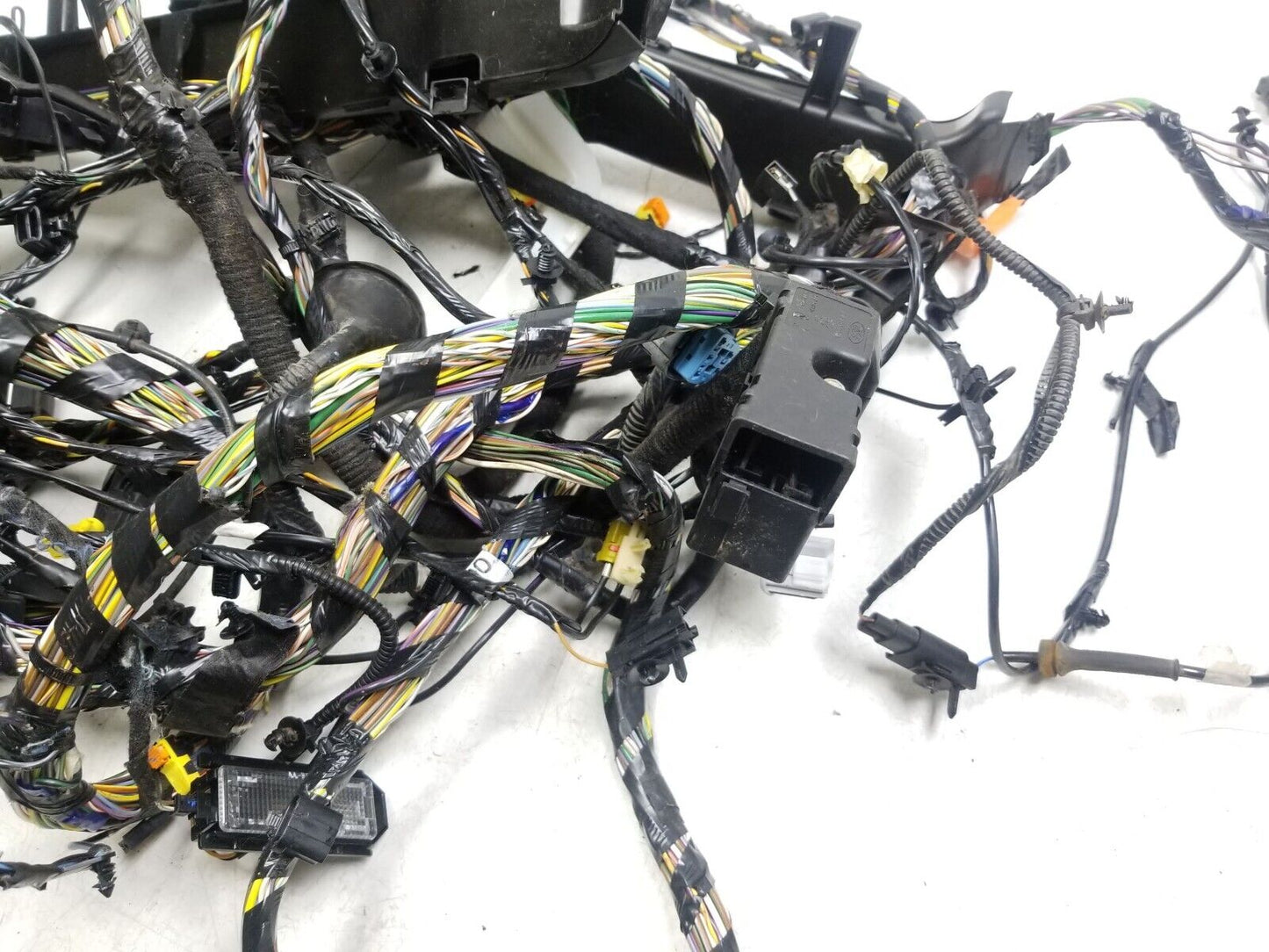 12 - 18 Ford Focus Interior Wire Harness Cv6t-14014-dbc OEM