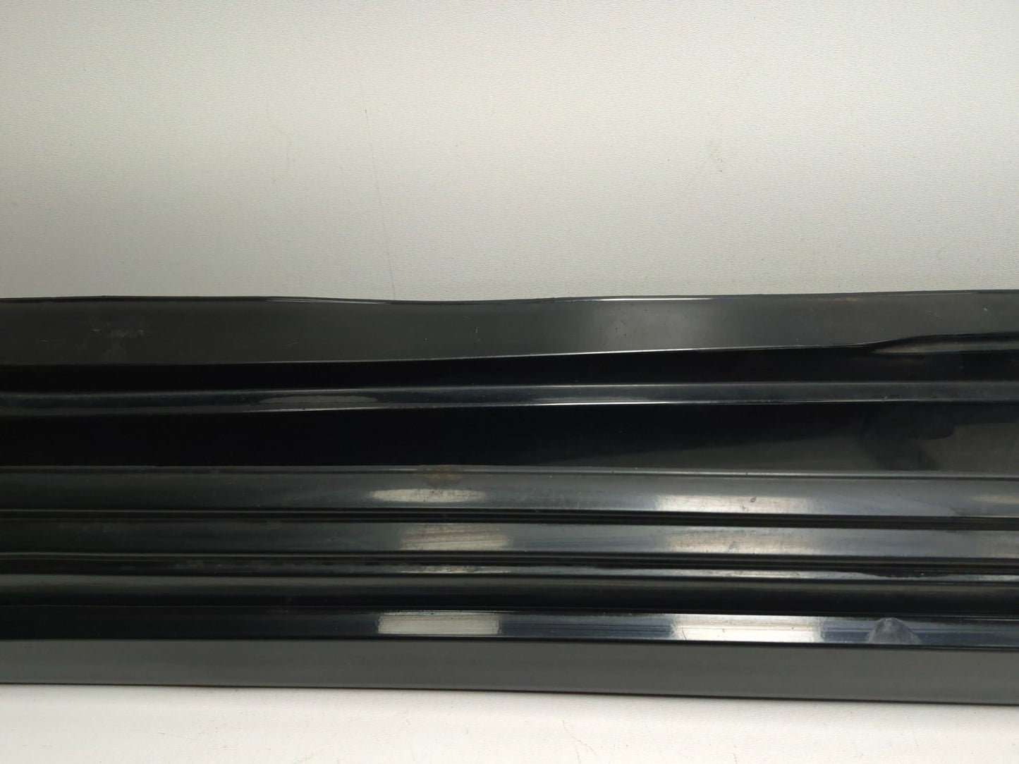 2018 Nissan Altima Side Rocker Panel Skirt Molding Left & Righ  OEM