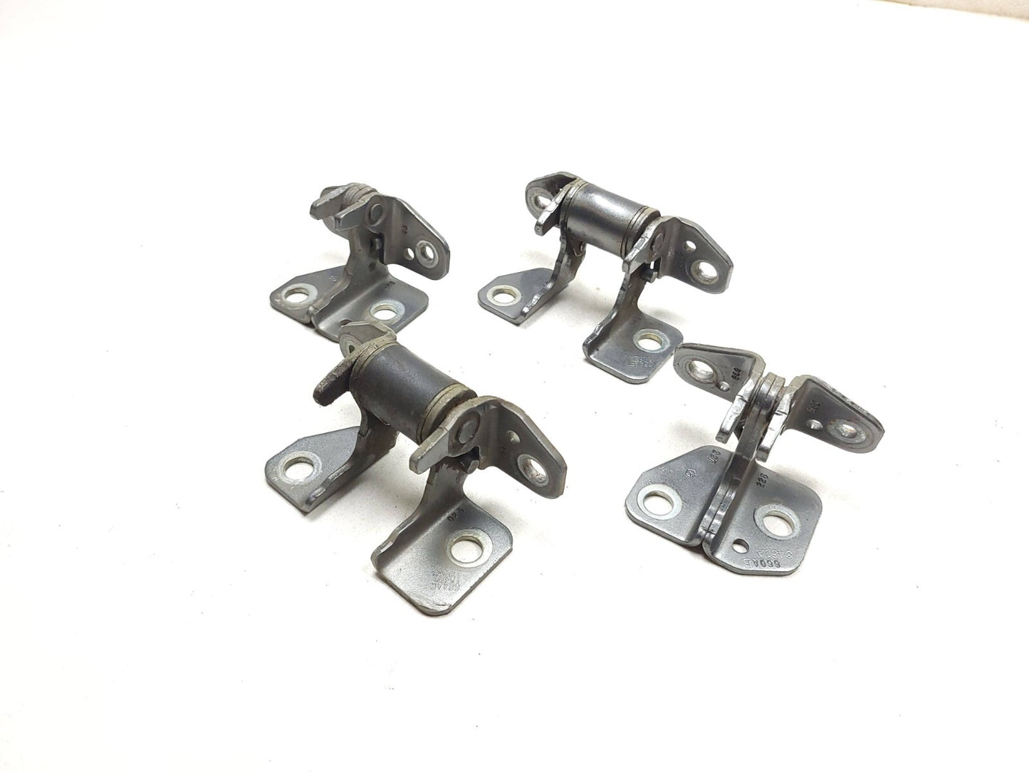 11-13 Grand Cherokee Door Hinge Passenger Right Side OEM
