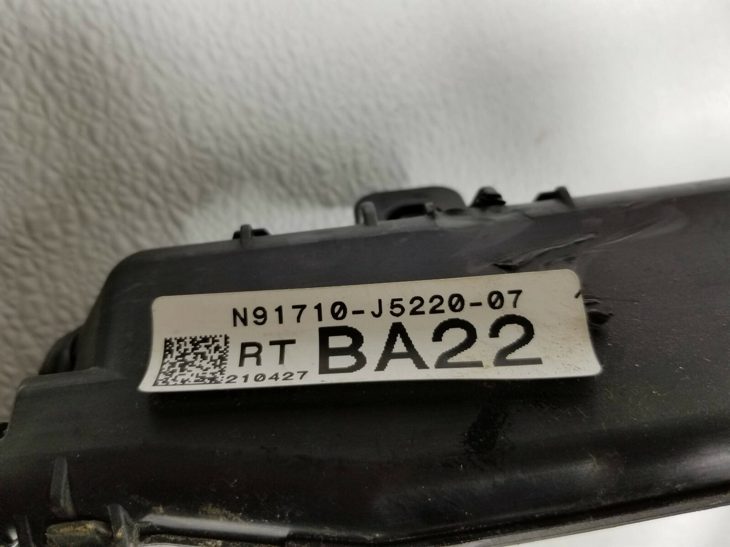 2022 Kia Stinger 3.3l Fuse Box Wire Harness 91710-j5220 OEM 312 Miles