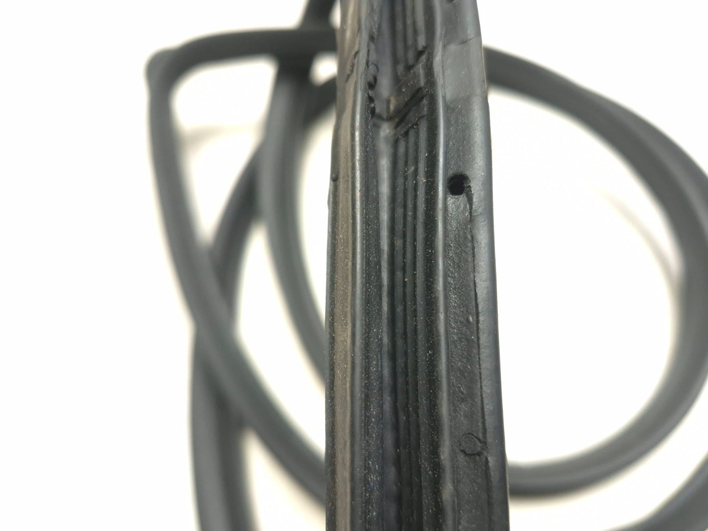 2007 Toyota Corolla Front Door Weatherstrip Belt Seal Molding Passenger Side OEM