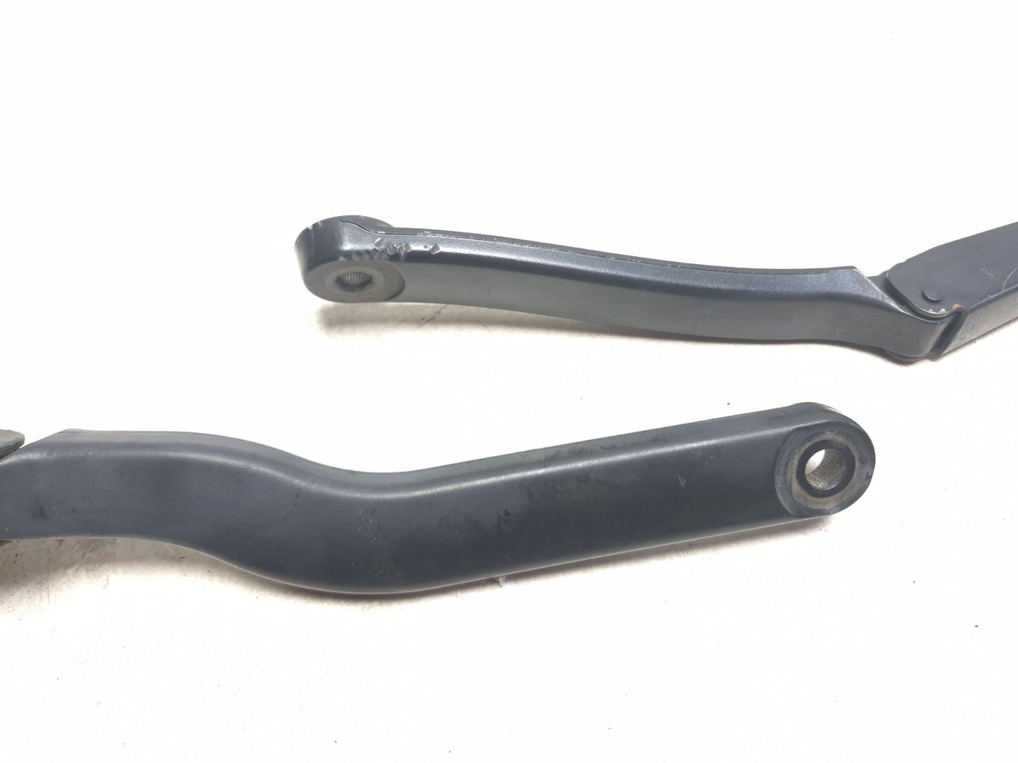 2007 Saab 9-5 Aero Windshield Wiper Arm 2pcs OEM