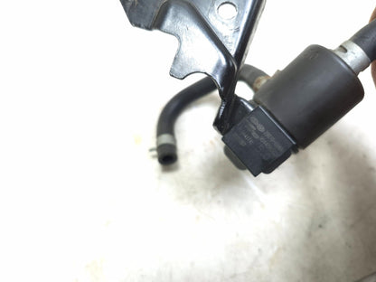 2019 Hyundai Kona Coolant Thermostat Outlet W/pipe & Vapor Canister Valve OEM