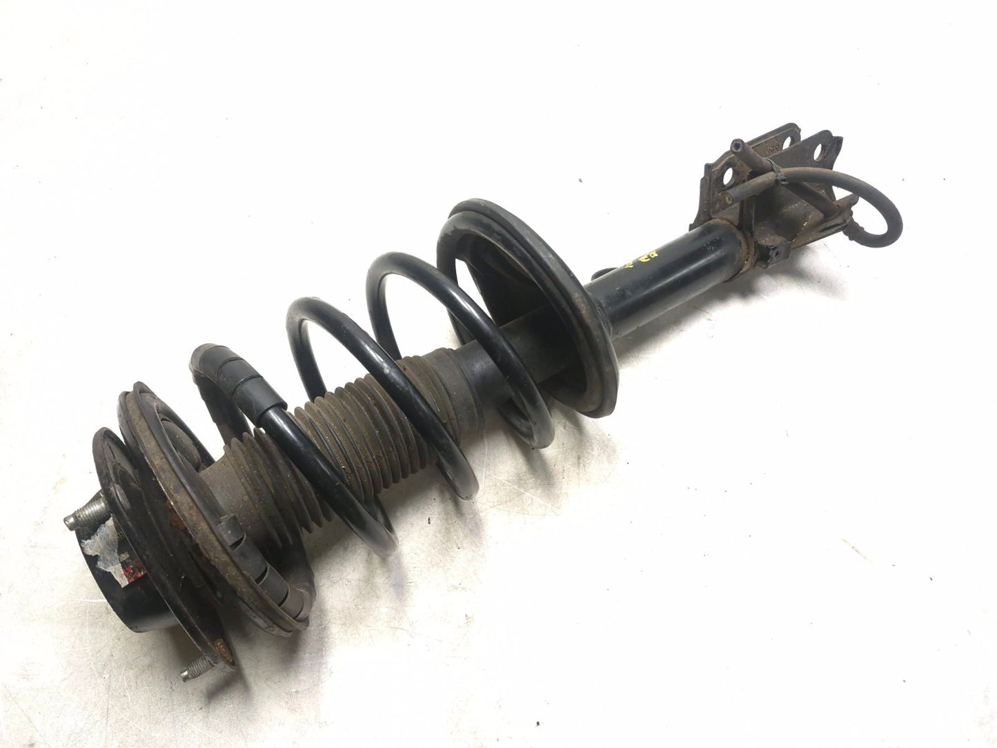 2008 Hyundai Tucson Front Left & Right Strut Shock Assy Pair OEM