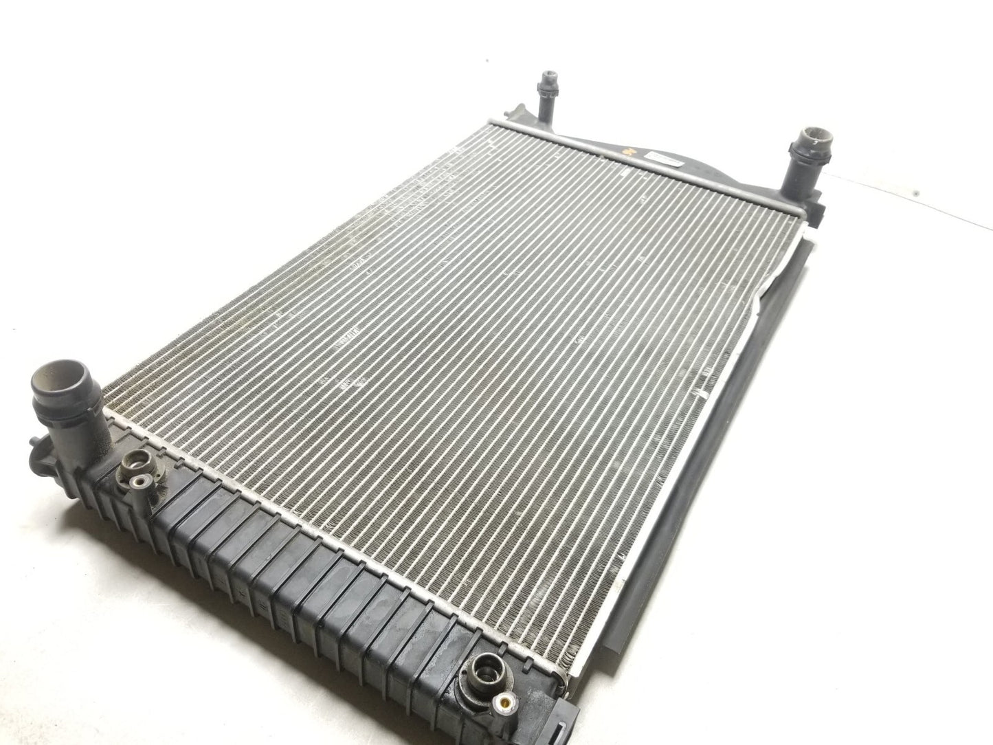 2006 Audi A6 Engine Radiator 3.2l OEM