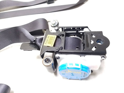 2014 - 2019 Kia Soul Seat Belt Retractor Set OEM