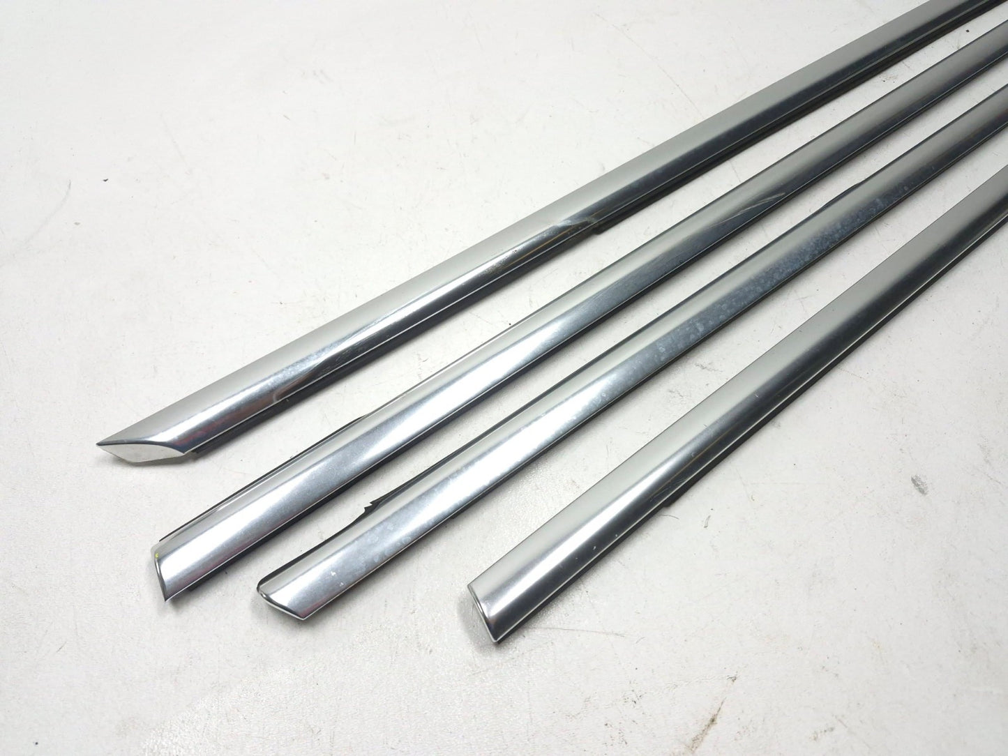 2011 BMW 750li Door Window Belt Seal Molding 4pcs Oem✅