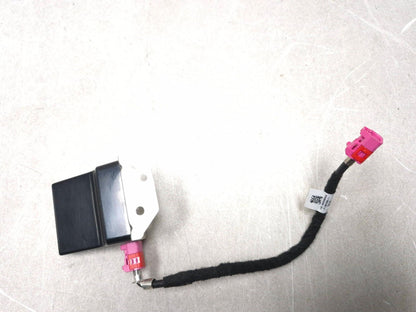2018 Chrysler 300 Limited AWD Digital Radio Satellite Lte Antenna Module OEM