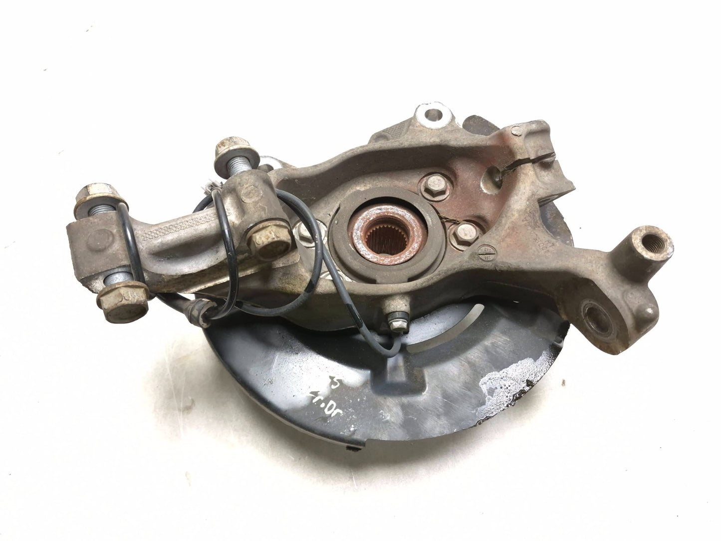 2018 Nissan Altima Front Spindle Knuckle Wheel Hub Driver Side Left OEM