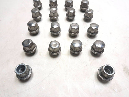 2020 Dodge Challenger Wheel Lug Nut  18pcs OEM