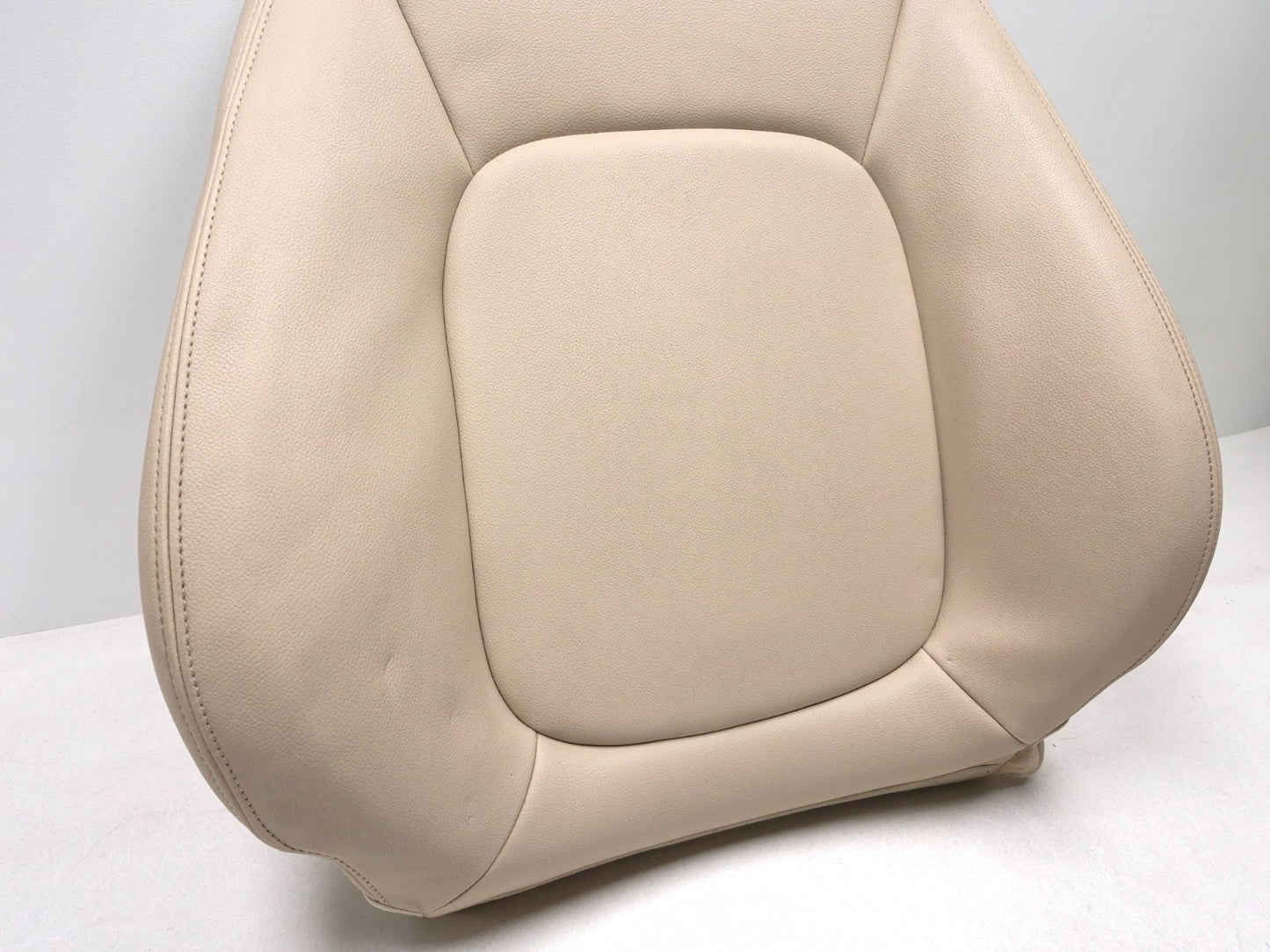 2017 Jaguar Xe Front Right Passenger Seat Back Backrest Cushion Upper OEM