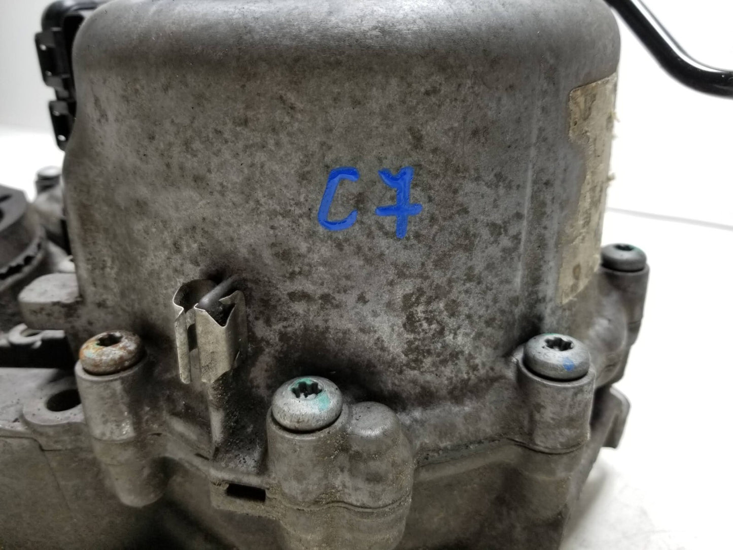 2011 BMW X5 E70 Transfer Case Assembly OEM