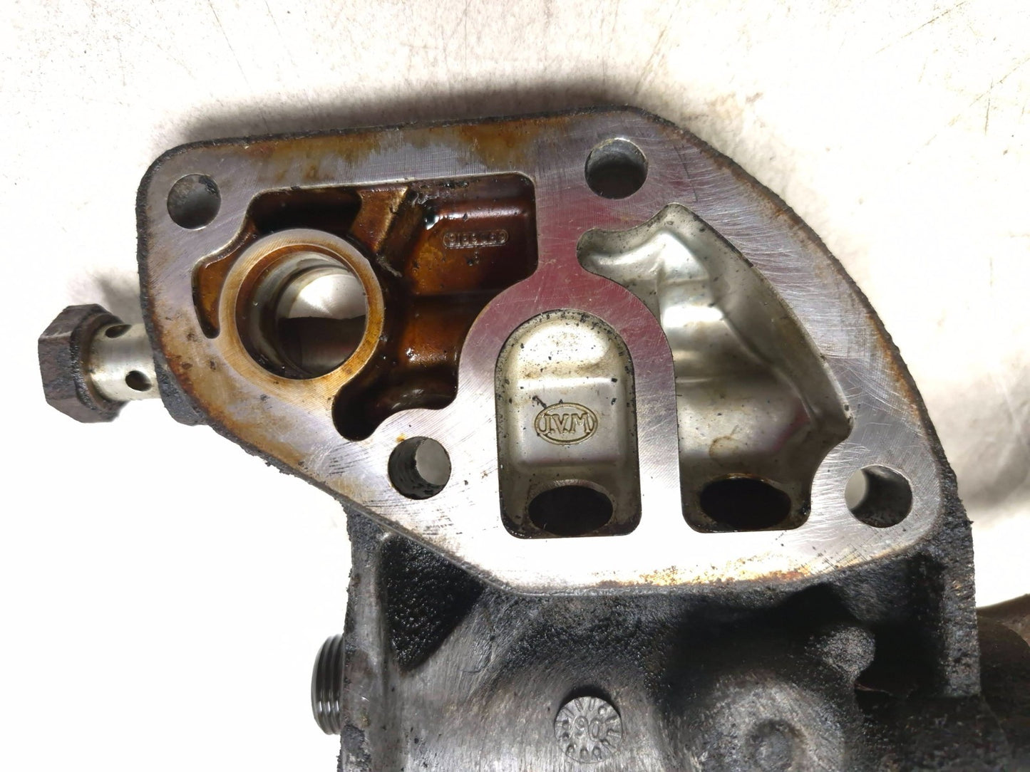 2007 Saab 9-5 Aero Oil Filter Housing W/ Pipe OEM