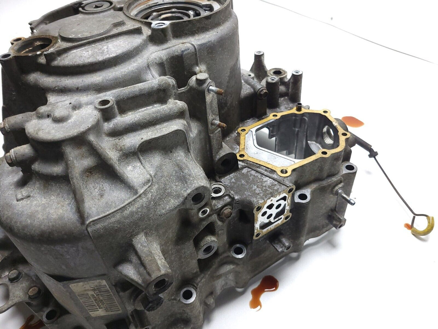 10-15 Honda Pilot At Transmission Case & Torque Converter  Bell Housing 2pcs OEM