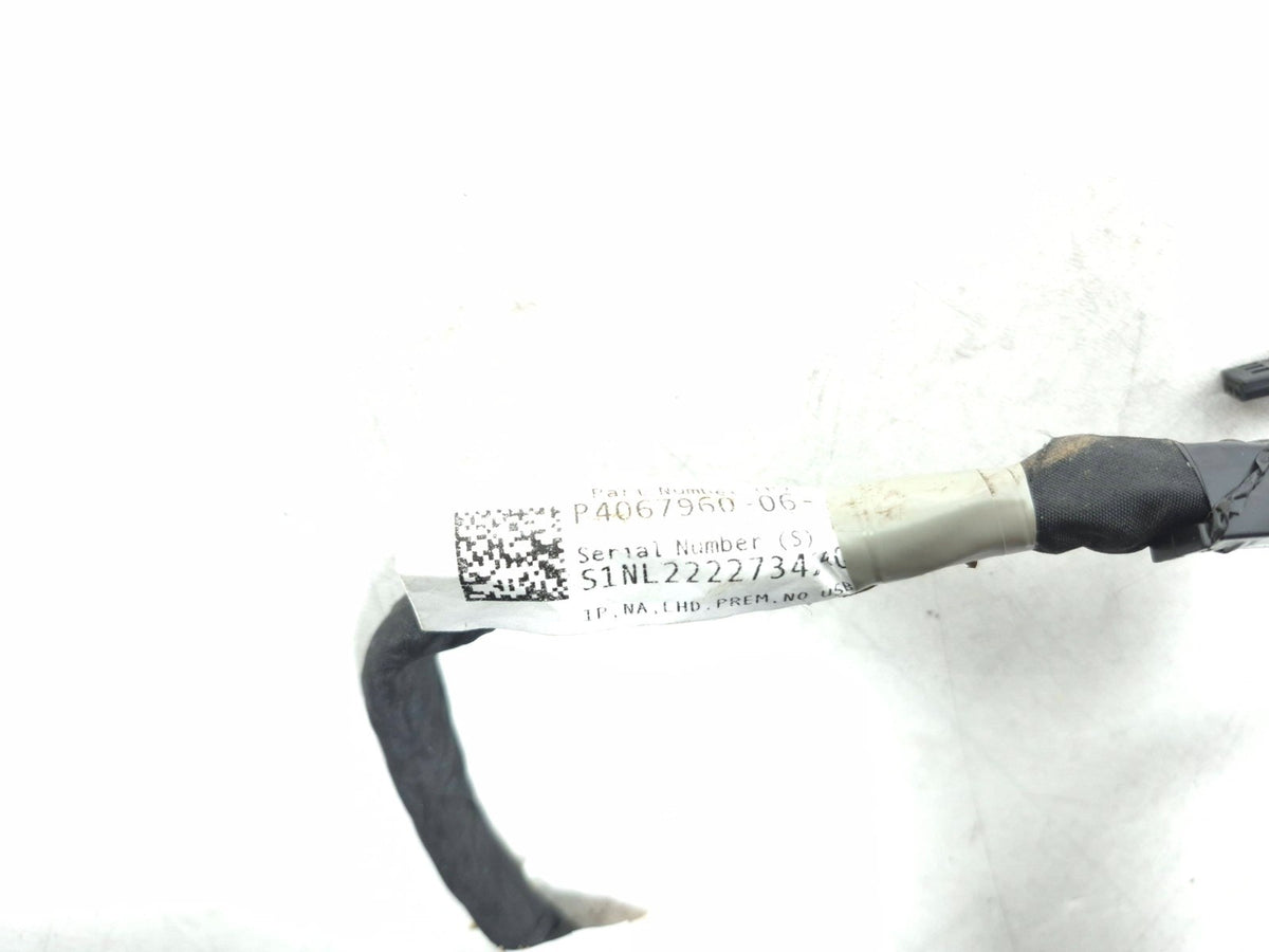 2022 Tesla Model 3 RWD Dashboard Instrument Panel Wire Harness 4067960-00-b OEM