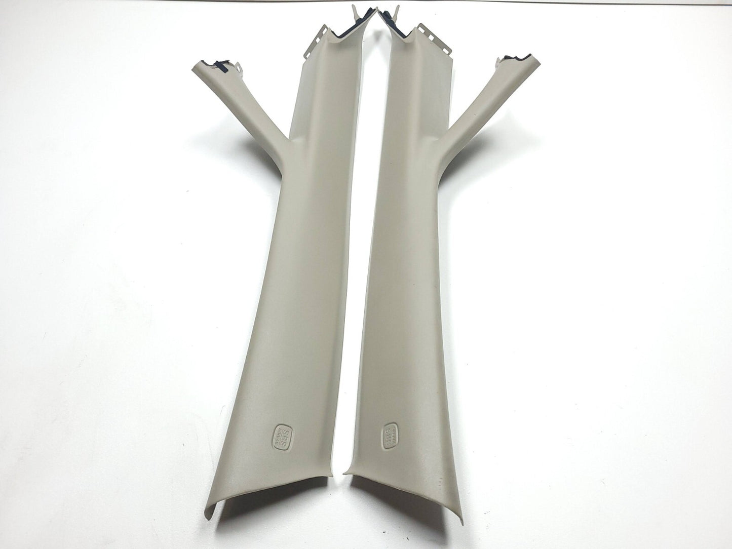 2009 Mazda Cx-7 Windshield Pillar Trim Cover 2pcs OEM