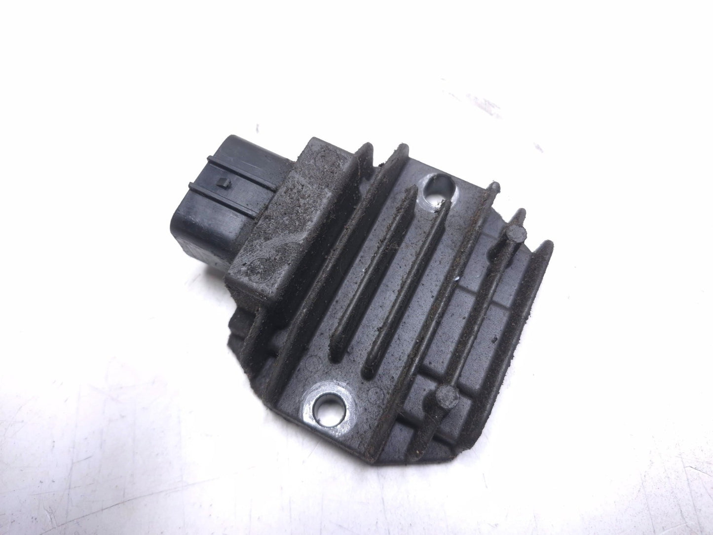 2020 Honda Cb300r Cbf300na Voltage Regulator Rectifier OEM