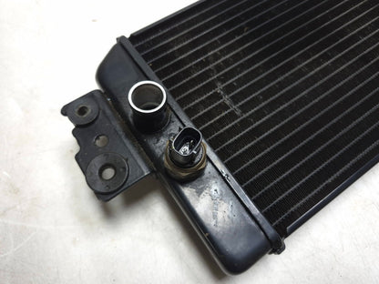2004 Suzuki Intruder Volusia Vl800 Radiator OEM