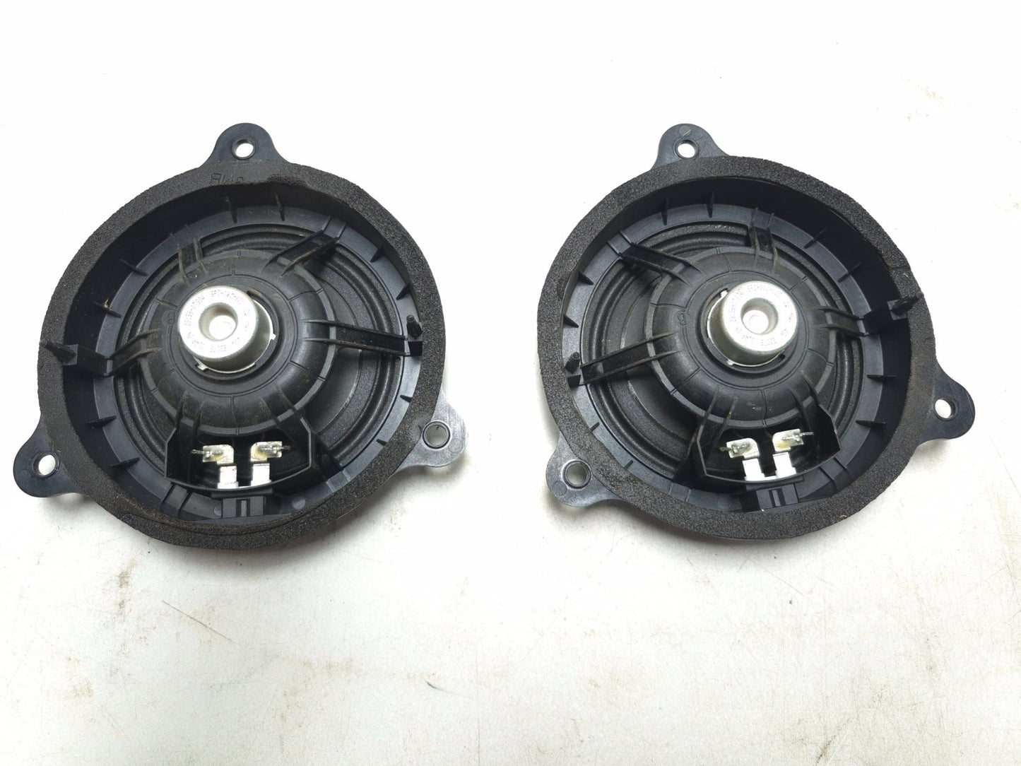 2012 Nissan Leaf Door Audio Speaker Pair OEM