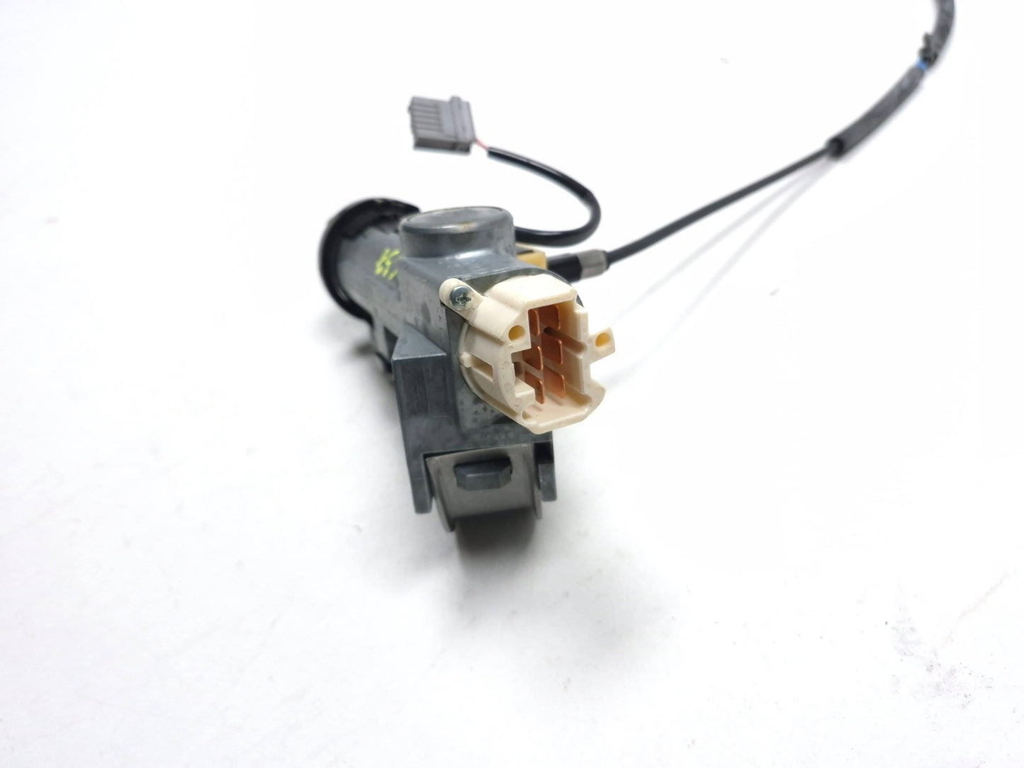 2011 Nissan Juke Ignition Lock Cylinder W/ Key OEM