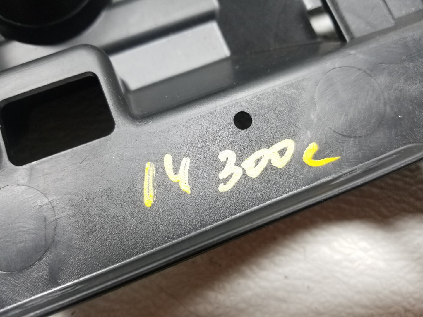 2014 Mercedes-benz C300 Radio Control Module Lower Bracket OEM