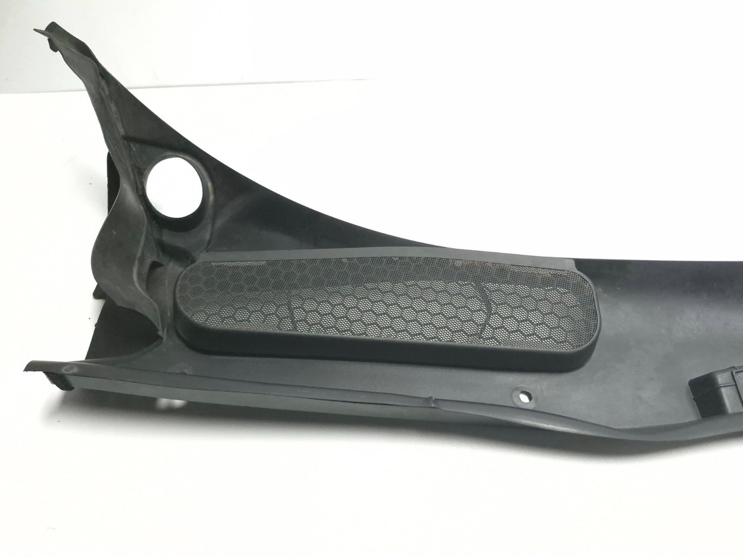 2017 Ford Connect Windshield Wiper Cowl Cover OEM