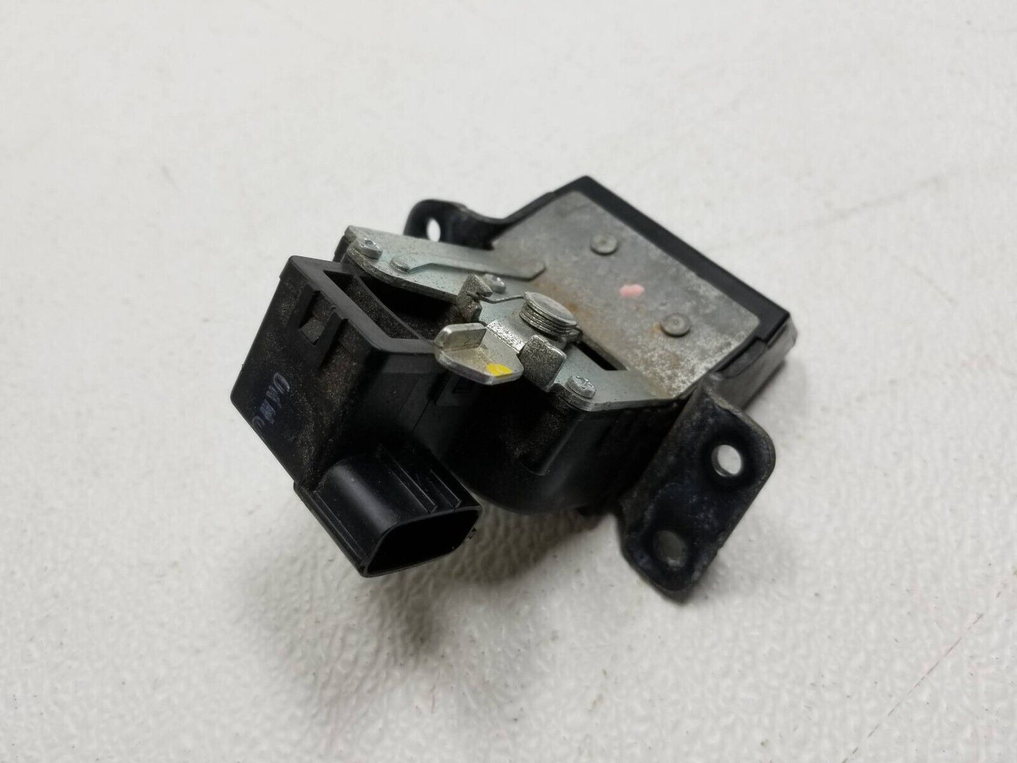 14 15 16 17 Hyundai Elantra Gt Trunk Lock Latch Actuator OEM