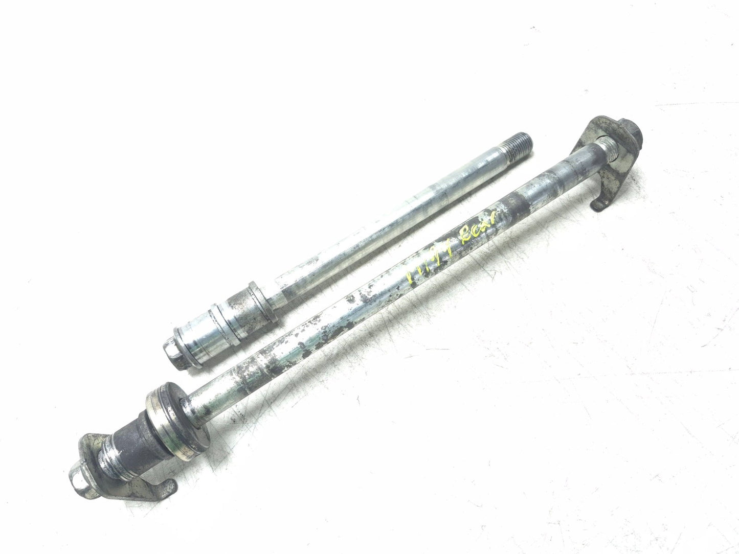 2009 Yamaha Fz6r Wheel Axle Front & Rear OEM