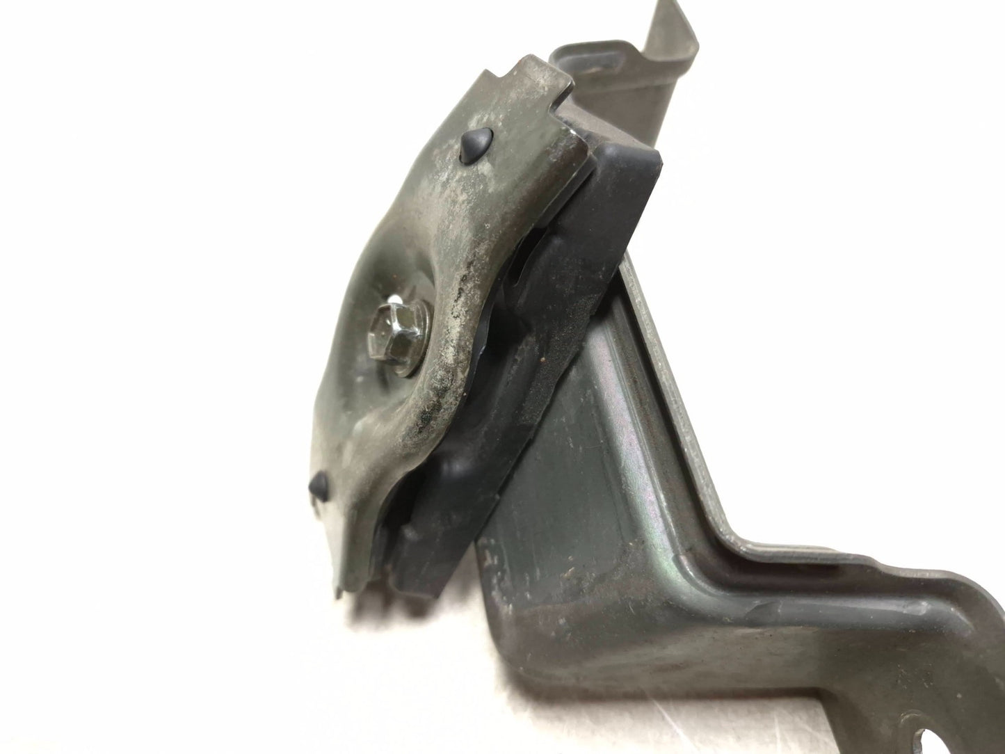 2002 Suzuki V-strom 1000 Dl1000 Fuel Tank Bracket Holder Mount OEM