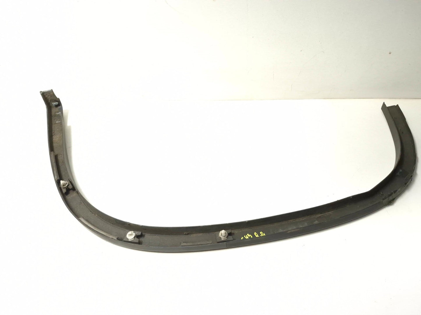 2011 Volkswagen Tiguan Wheel Arch Flare Molding Rear & Front 4 Pcs OEM