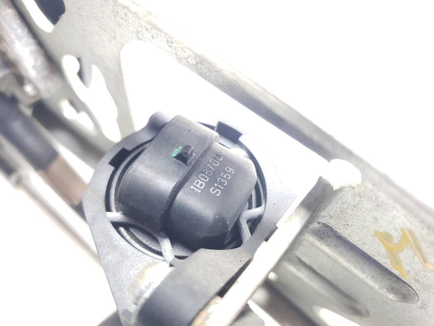 2008 - 2010 Ducati 848 Throttle Body OEM