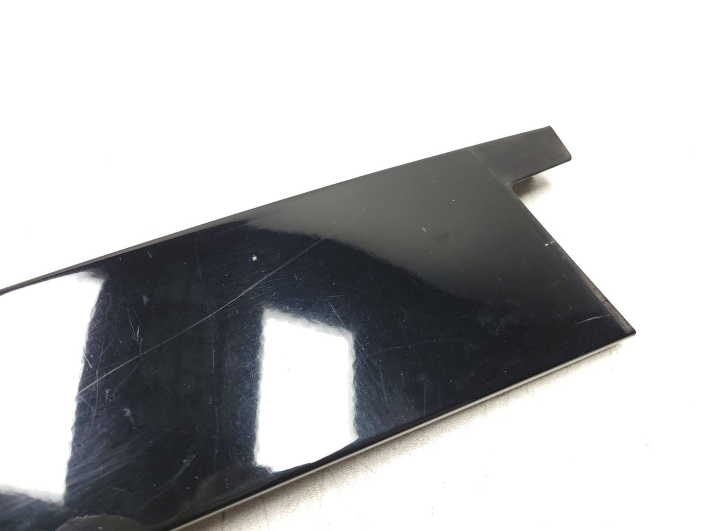 10-16 Cadillac SRX Rear Door Weatherstrip Seal Pillar Molding Driver Side OEM