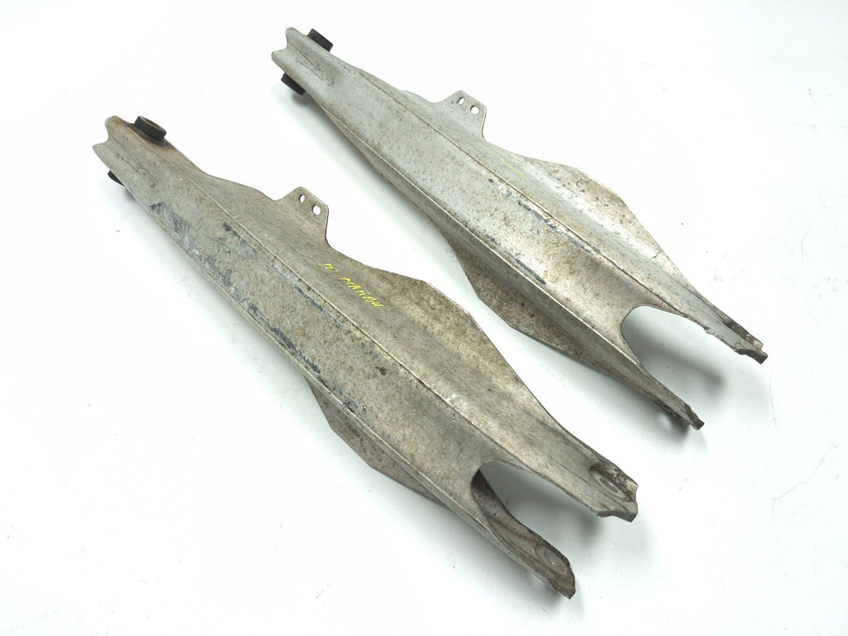 2010 Chevrolet Malibu Rear Lower Control Arm Pair OEM