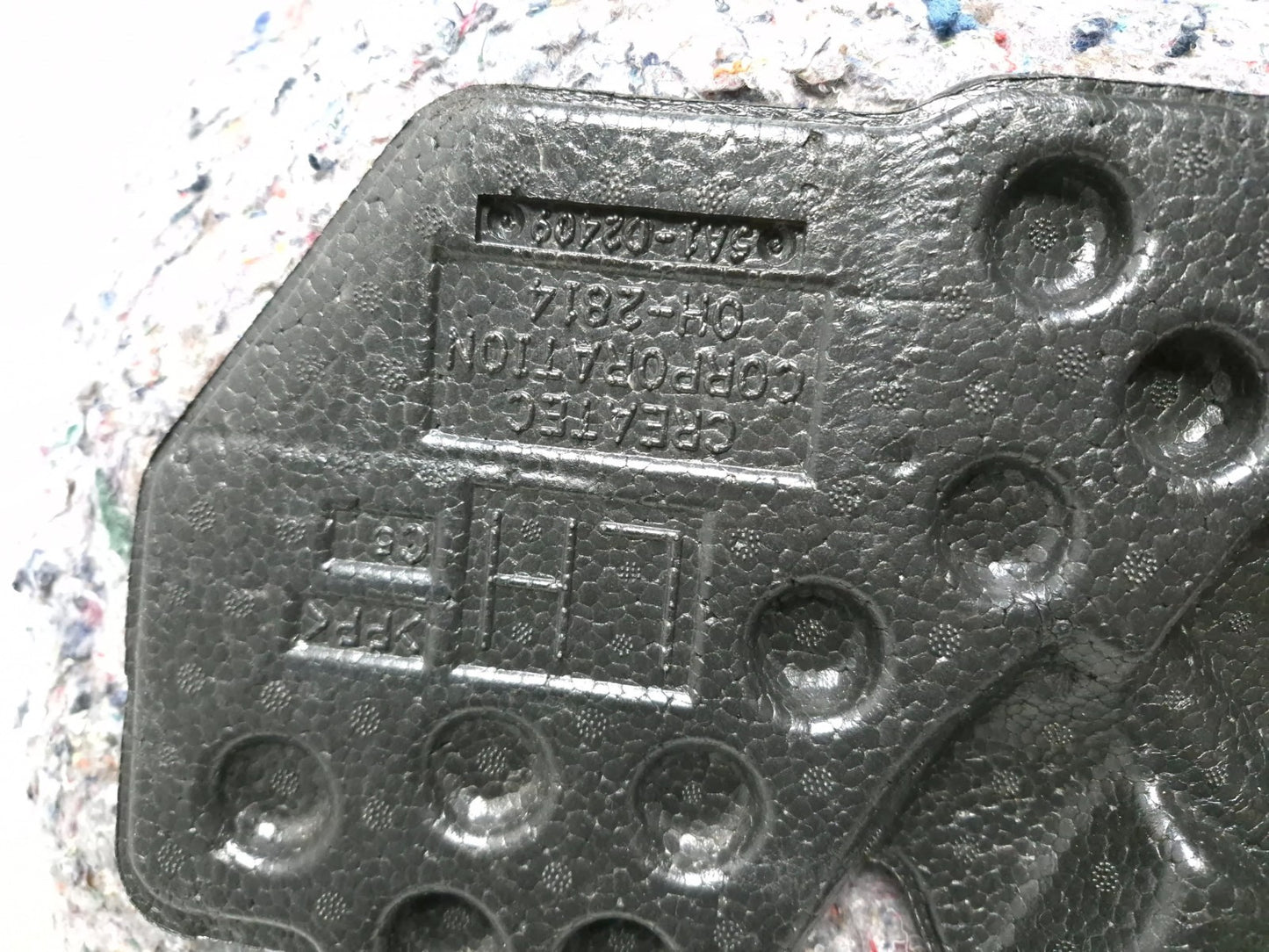 2012 Jeep Grand Cherokee Front Interior Floor Carpet Left & Right Side Pair OEM