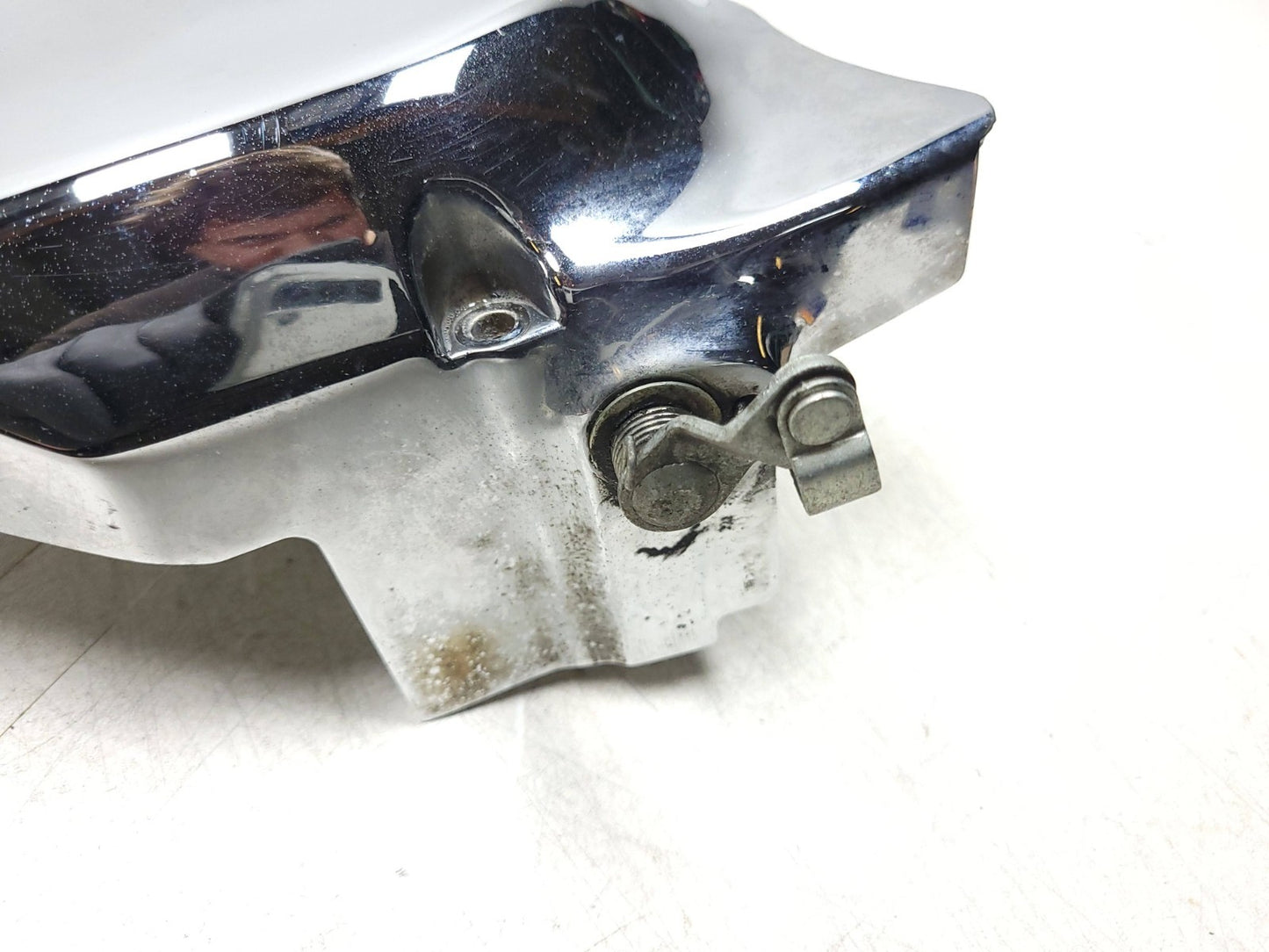 2002 Honda Magna Vf 750c Engine Motor Sprocket Cover OEM