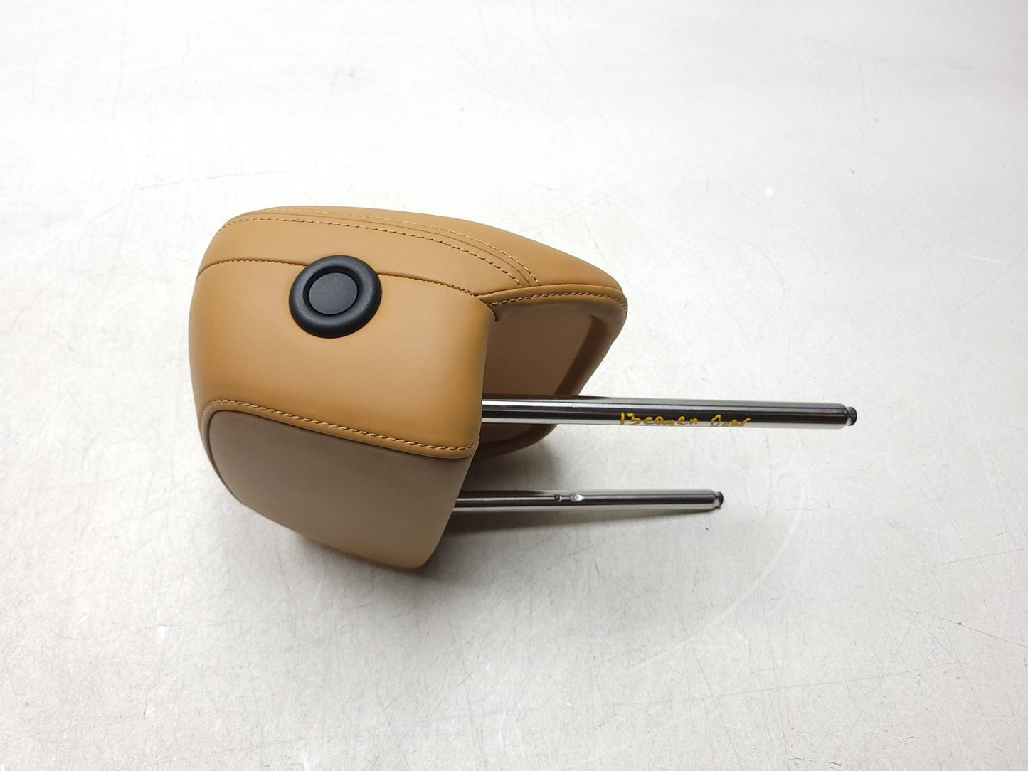 2013 Porsche Cayenne Rear Seat Headrest 3pcs OEM